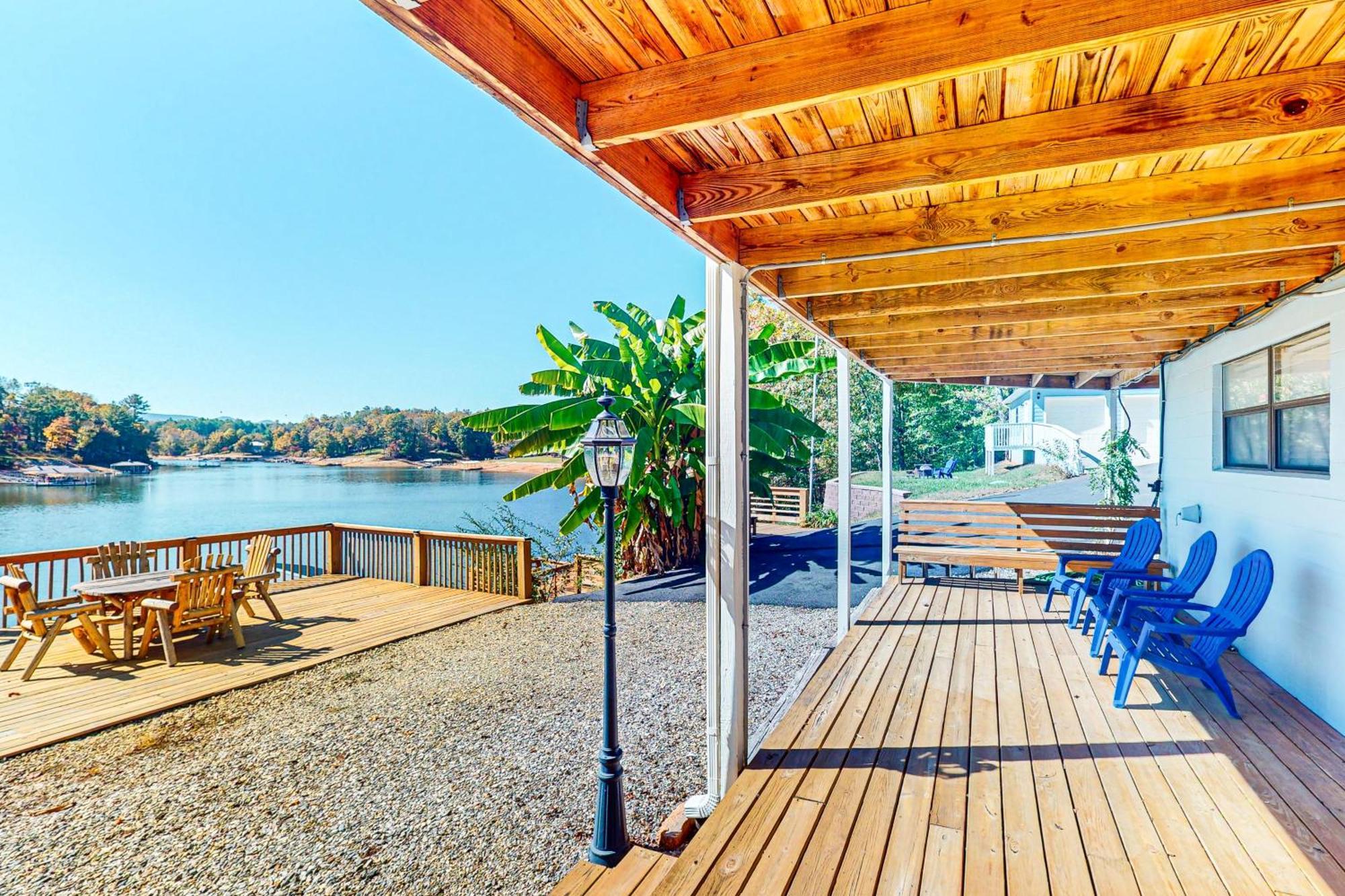 Lake Life ブレアズヴィル エクステリア 写真